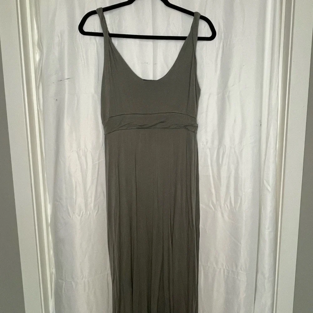 Mix to Stretch/ gray rolled tank top straps dress - Picture 4 of 5